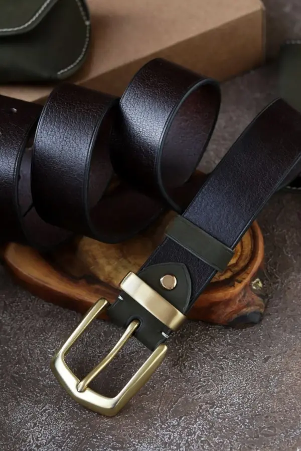 Кожаный ремень